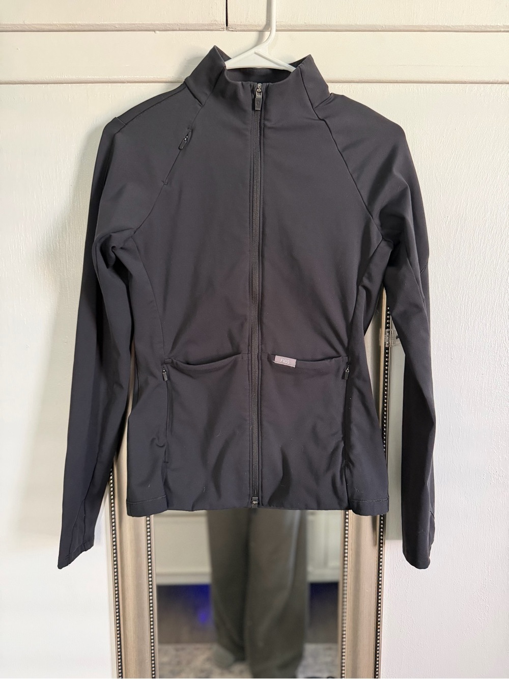 Figs Women's Black Full-Zip Utility Jacket